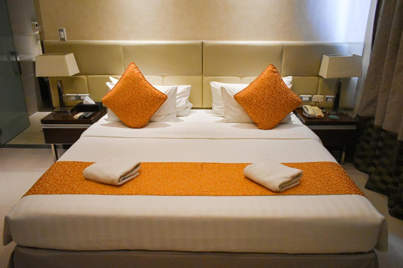 Mg Grand Hotel Olongapo City Exteriör bild